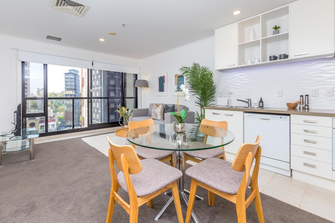 Gorgeous Apartment! Nice Views, Pool And Gym. Auckland Bagian luar foto
